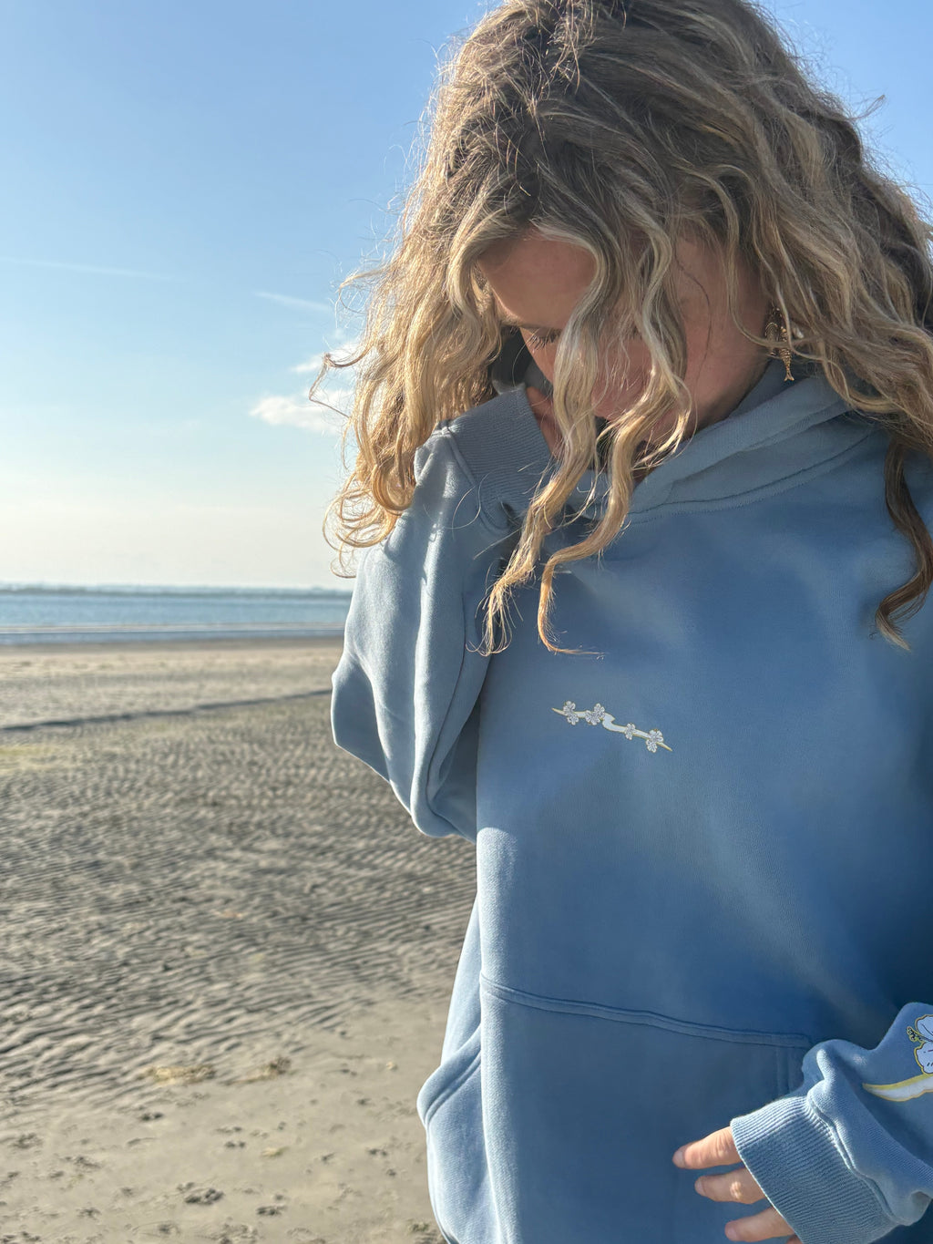 Hibiscus Hoodie - Medium Blue